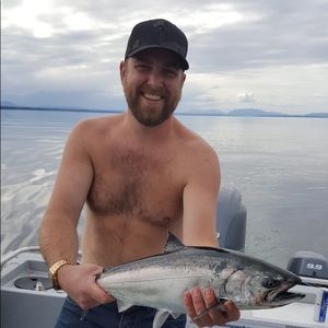 Meet your Posher, Eric